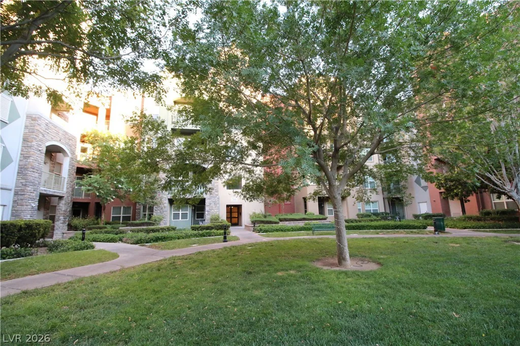 56 Serene, Las Vegas, NV 89123