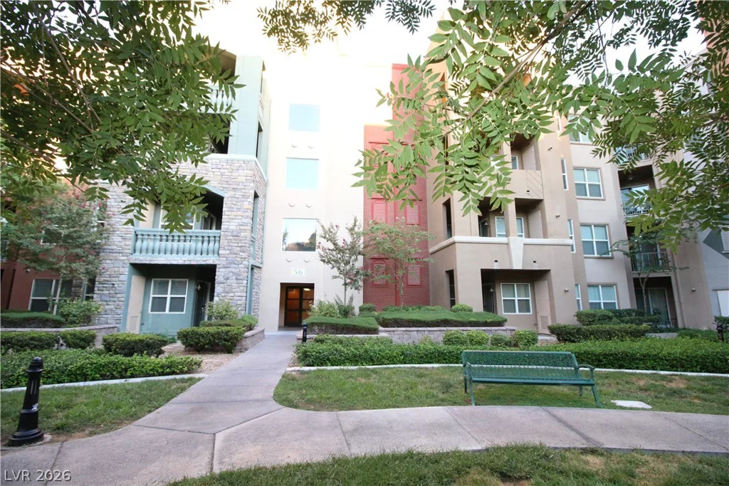 56 Serene, Las Vegas, NV 89123