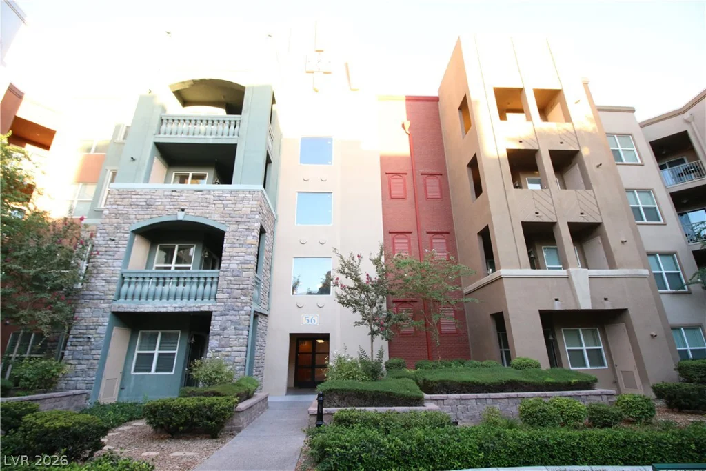 56 Serene, Las Vegas, NV 89123