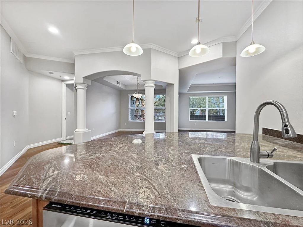 56 Serene, Las Vegas, NV 89123