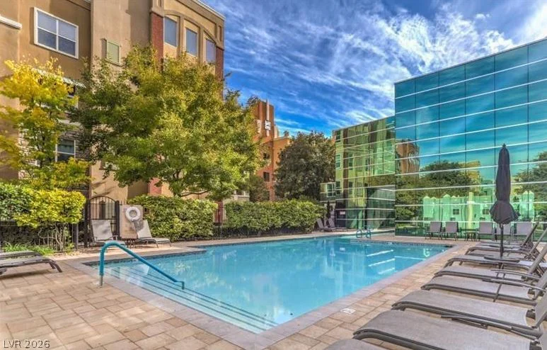 56 Serene, Las Vegas, NV 89123