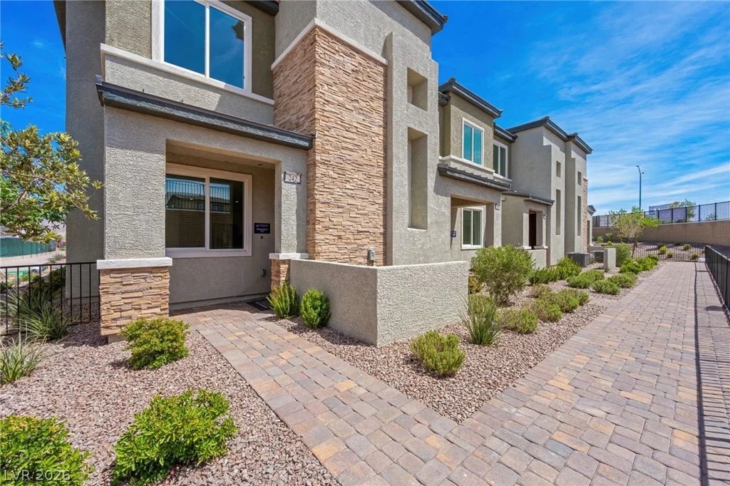 242 Freeport View, Henderson, NV 89011
