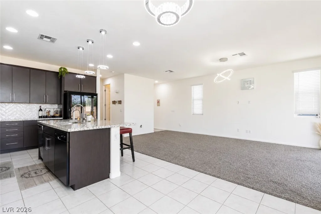 10048 Spelter, Las Vegas, NV 89183