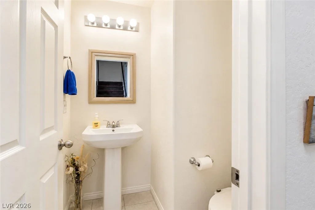 10048 Spelter, Las Vegas, NV 89183