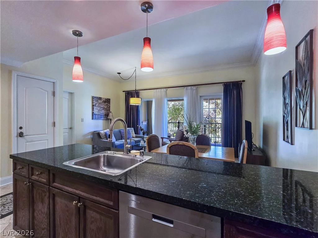 30 Strada Di Villaggio, Henderson, NV 89011