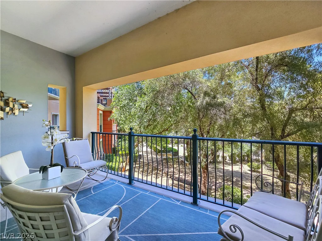 30 Strada Di Villaggio, Henderson, NV 89011