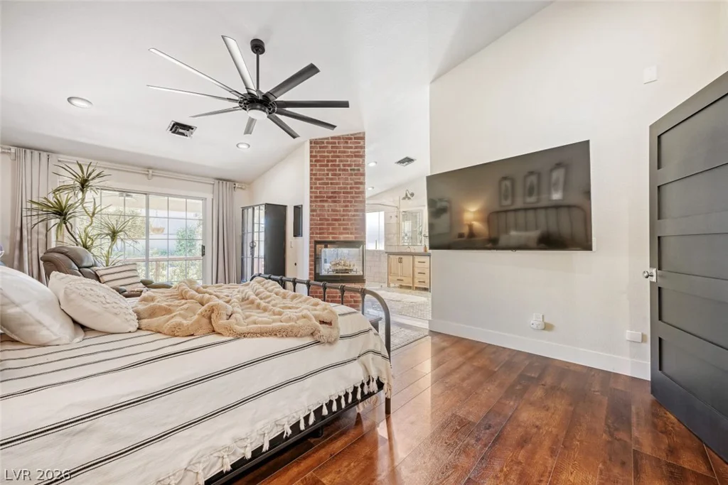 5965 Grand Canyon, Las Vegas, NV 89149