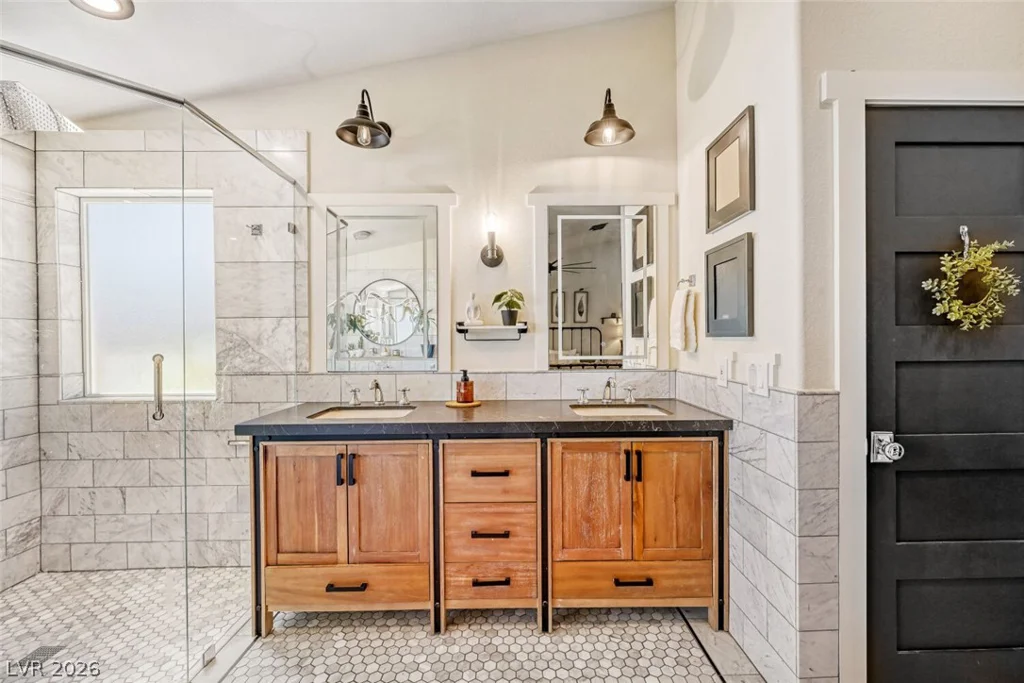5965 Grand Canyon, Las Vegas, NV 89149