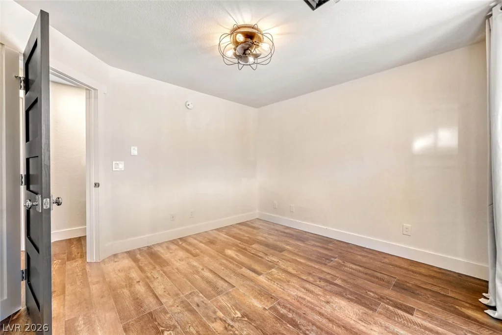 5965 Grand Canyon, Las Vegas, NV 89149