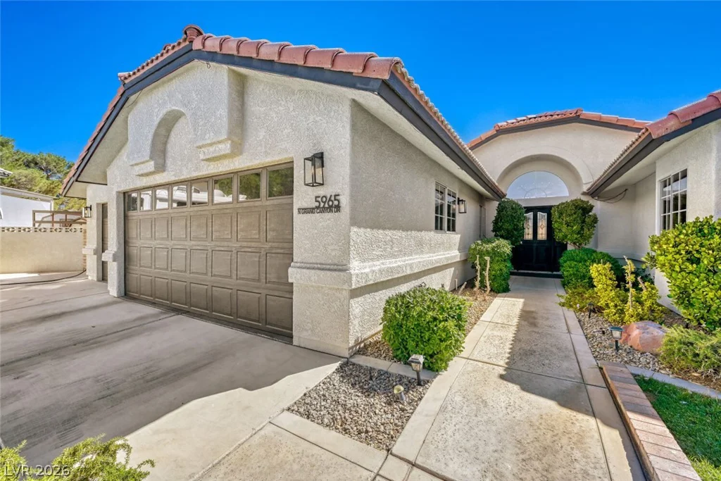 5965 Grand Canyon, Las Vegas, NV 89149