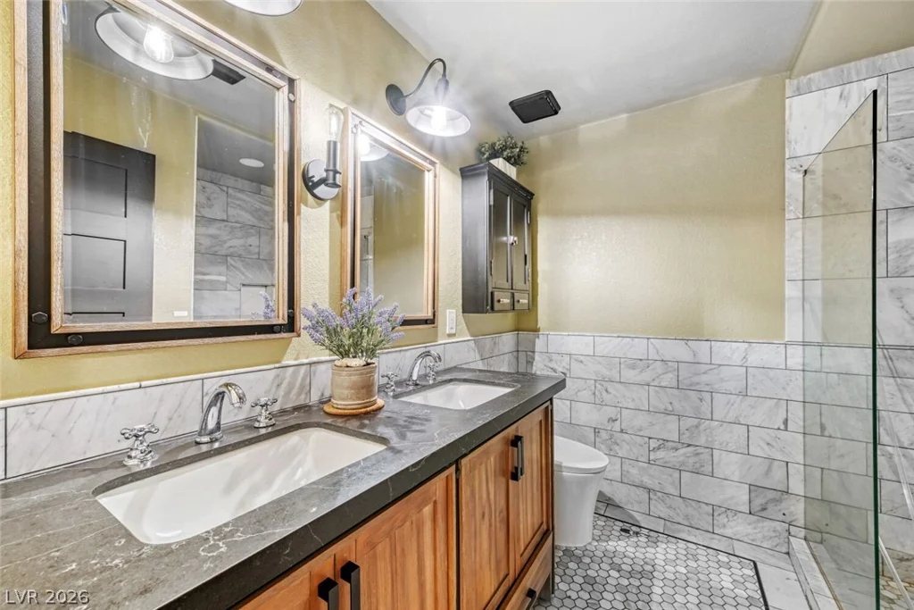 5965 Grand Canyon, Las Vegas, NV 89149