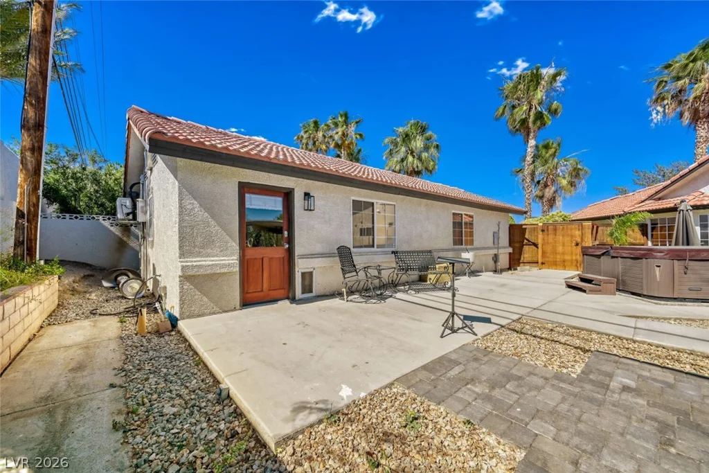 5965 Grand Canyon, Las Vegas, NV 89149