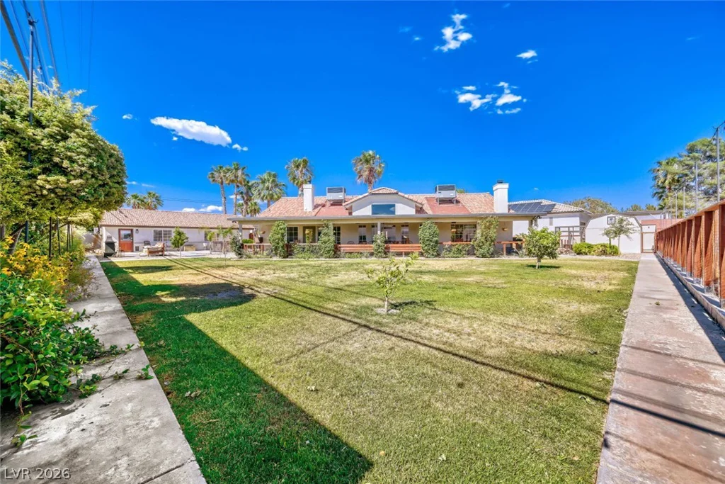 5965 Grand Canyon, Las Vegas, NV 89149