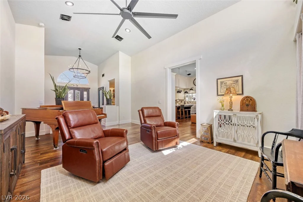 5965 Grand Canyon, Las Vegas, NV 89149