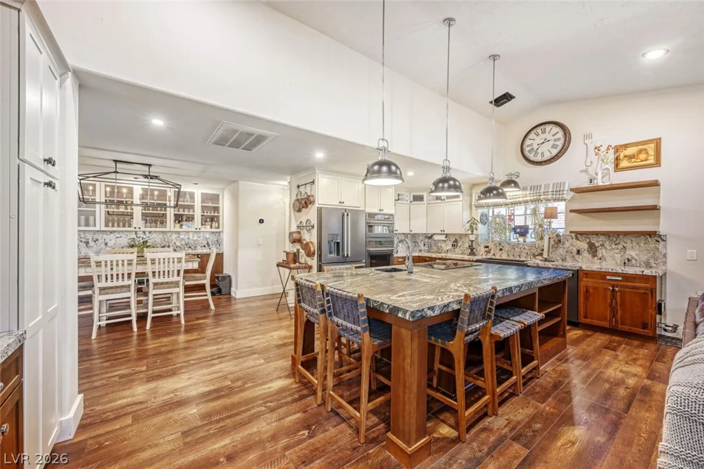 5965 Grand Canyon, Las Vegas, NV 89149