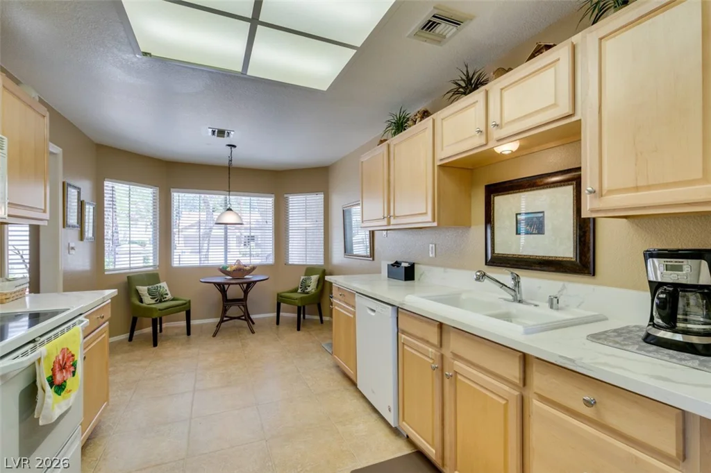 9537 Eagle Valley, Las Vegas, NV 89134