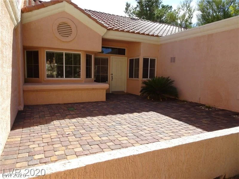 9537 Eagle Valley, Las Vegas, NV 89134