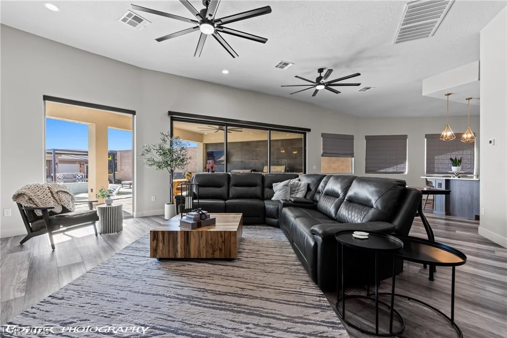 1452 Stonewall, Mesquite, NV 89027