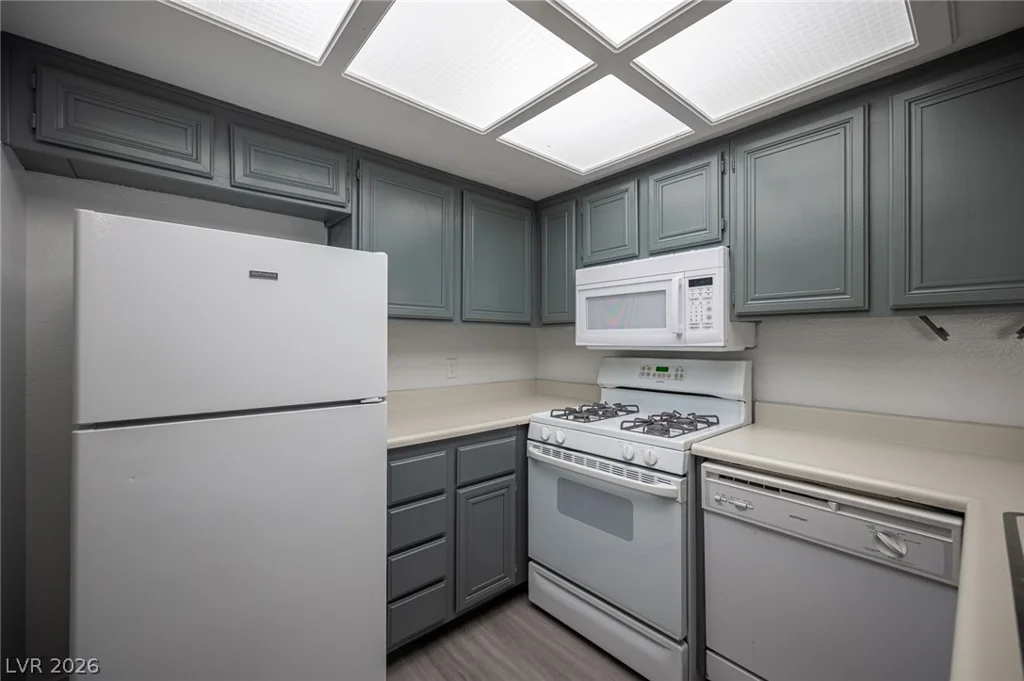 870 Sloan, Las Vegas, NV 89110