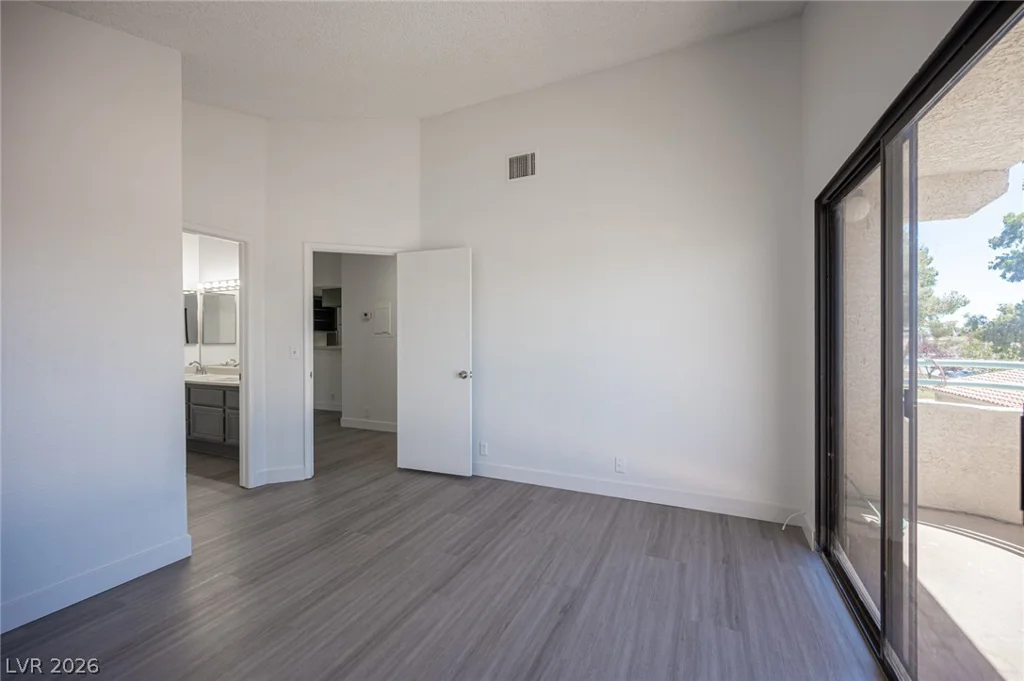 870 Sloan, Las Vegas, NV 89110