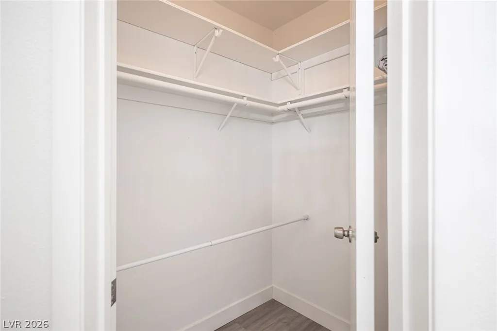870 Sloan, Las Vegas, NV 89110