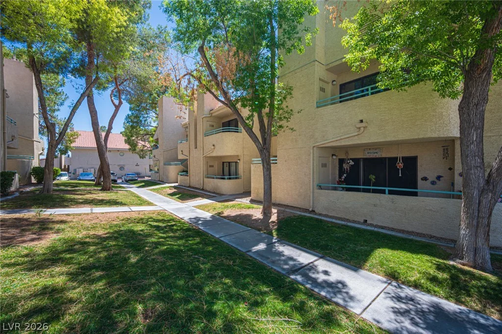 870 Sloan, Las Vegas, NV 89110