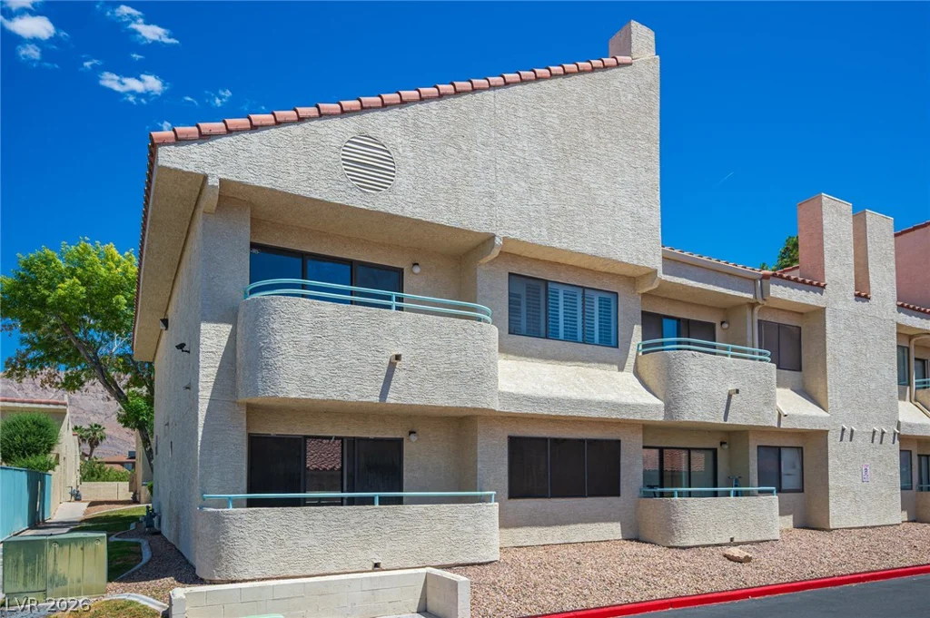 870 Sloan, Las Vegas, NV 89110