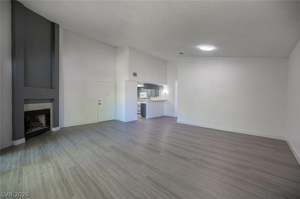 870 Sloan, Las Vegas, NV 89110