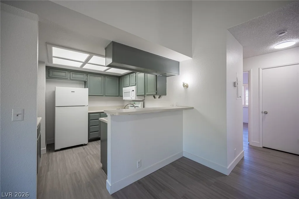 870 Sloan, Las Vegas, NV 89110