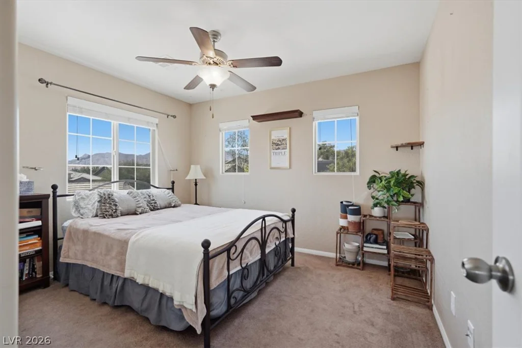 7318 Puckershire, Las Vegas, NV 89166