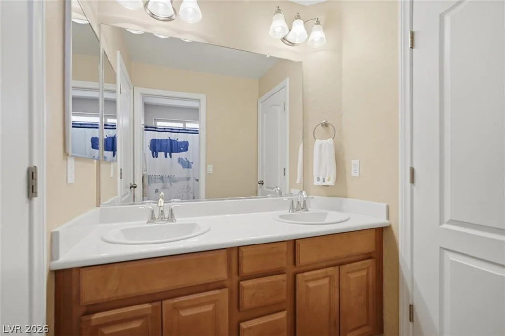 7318 Puckershire, Las Vegas, NV 89166