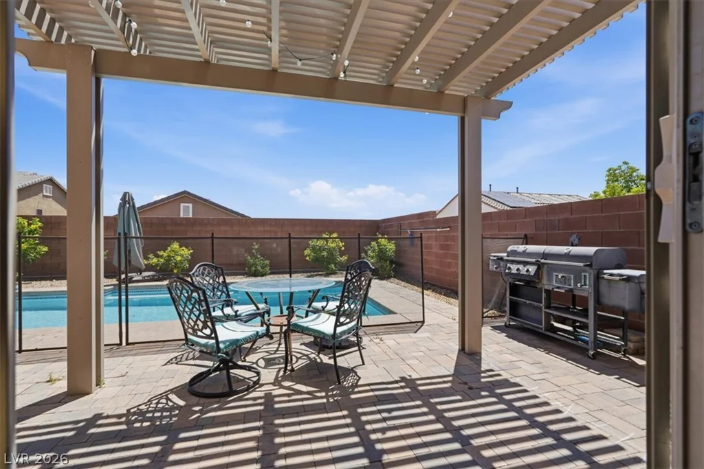 7318 Puckershire, Las Vegas, NV 89166