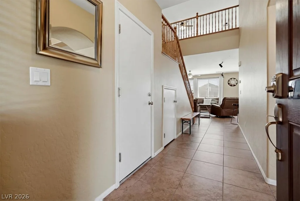 7318 Puckershire, Las Vegas, NV 89166
