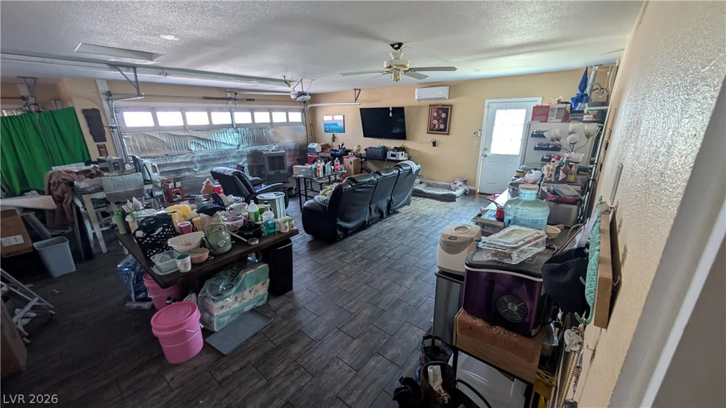 1061 PIKES PEAK, Las Vegas, NV 89110