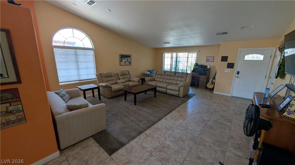 1061 PIKES PEAK, Las Vegas, NV 89110