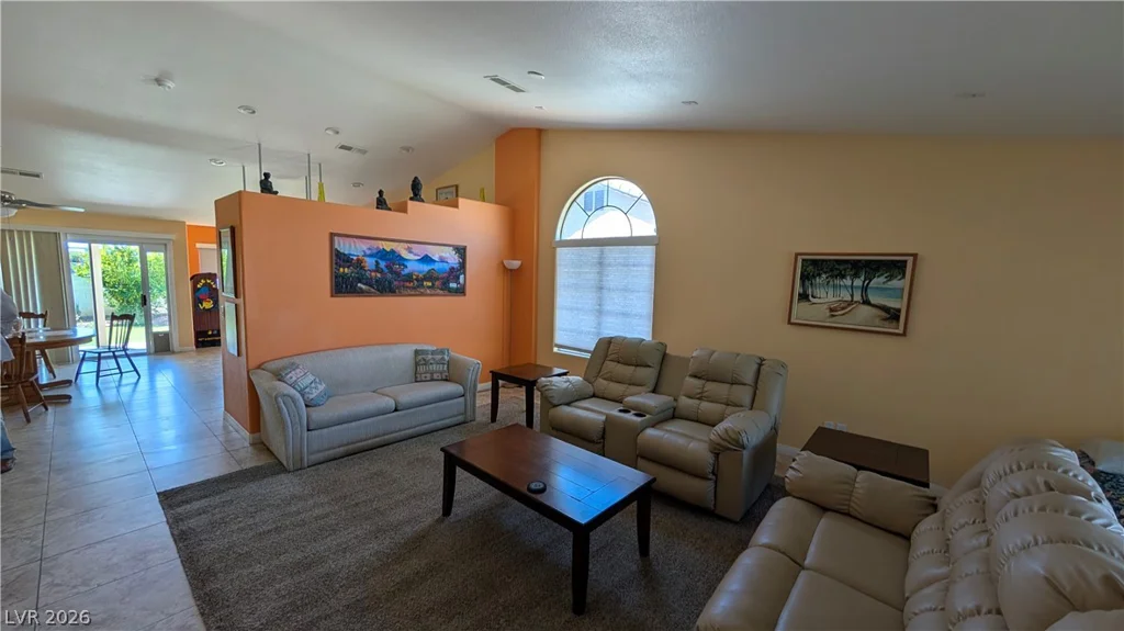 1061 PIKES PEAK, Las Vegas, NV 89110