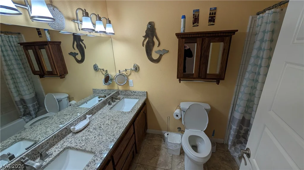 1061 PIKES PEAK, Las Vegas, NV 89110
