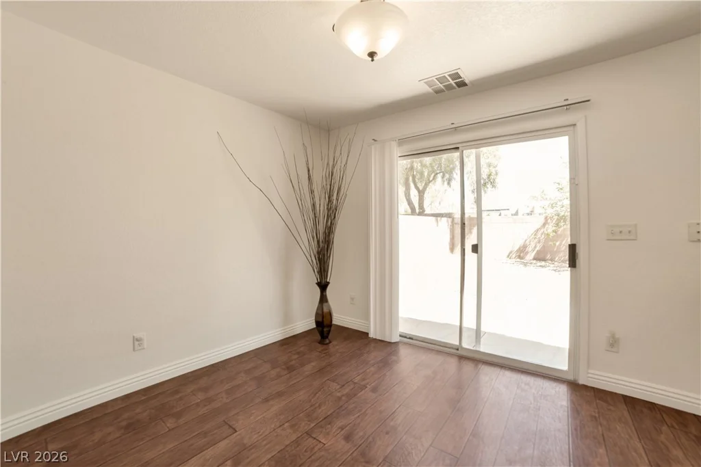 10274 Chigoza Pine, Las Vegas, NV 89135