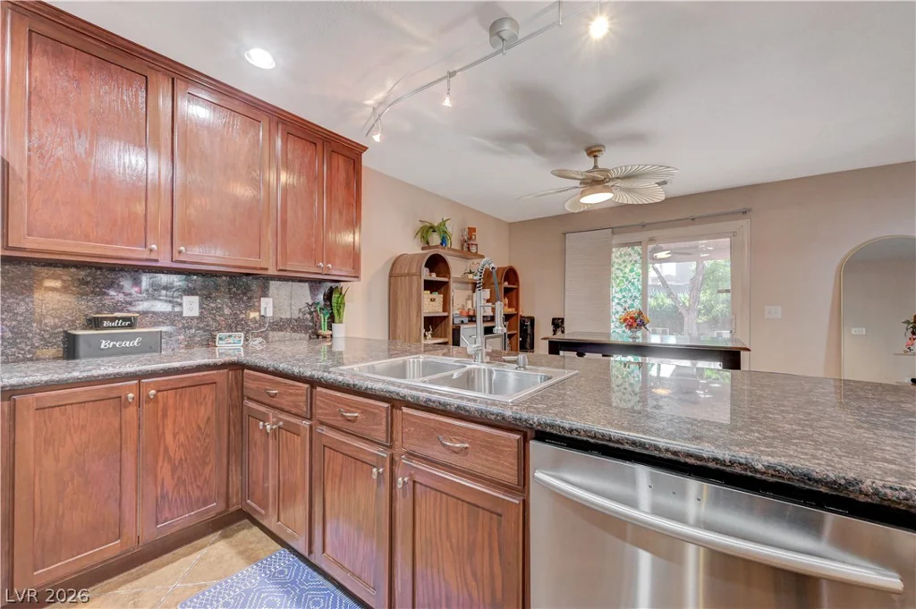10147 Lemon Thyme, Las Vegas, NV 89183