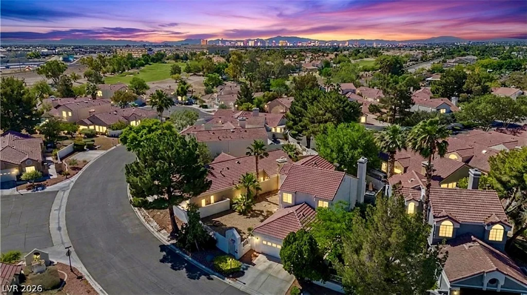 5264 Crooked Valley, Las Vegas, NV 89149