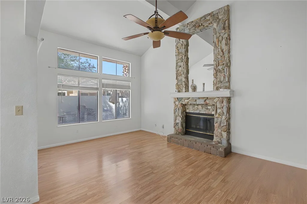 5264 Crooked Valley, Las Vegas, NV 89149