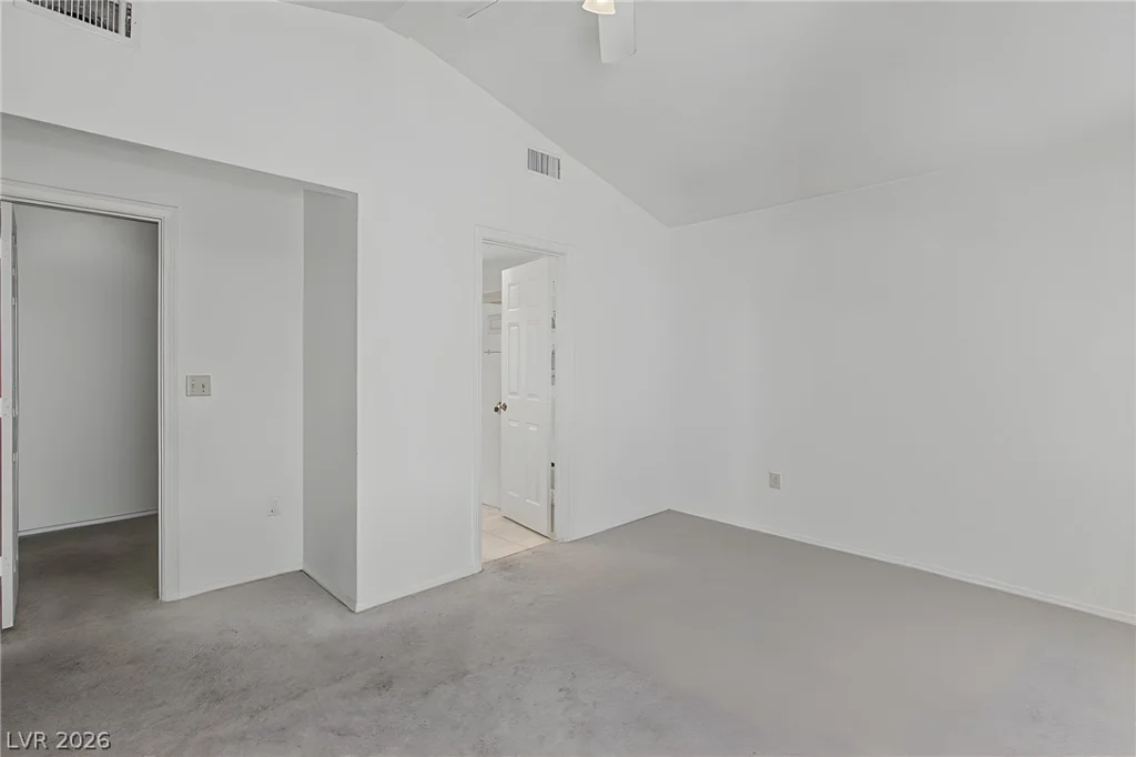 5264 Crooked Valley, Las Vegas, NV 89149