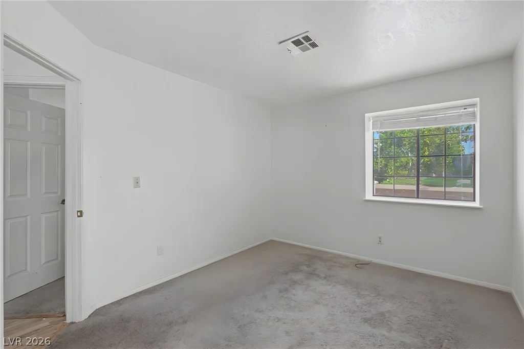 5264 Crooked Valley, Las Vegas, NV 89149