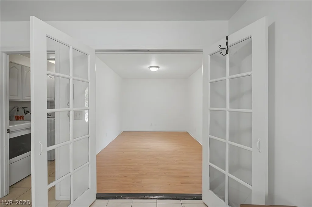 5264 Crooked Valley, Las Vegas, NV 89149
