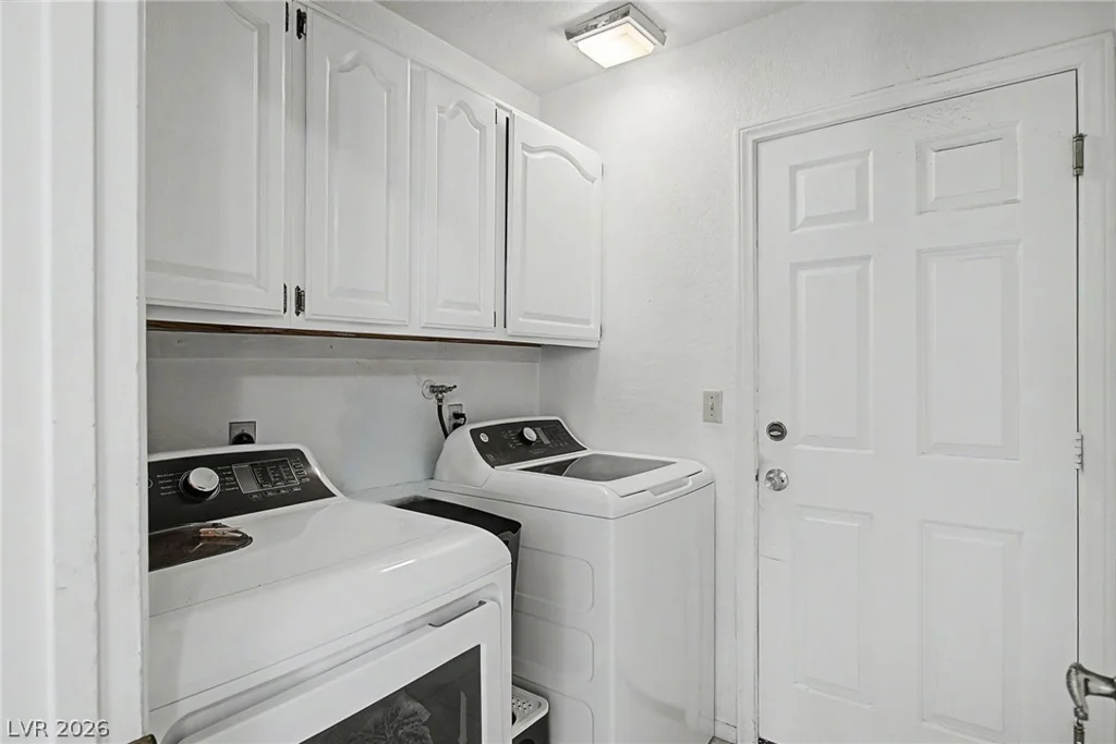 5264 Crooked Valley, Las Vegas, NV 89149