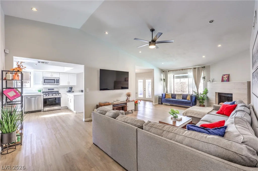 1108 Pagosa, Las Vegas, NV 89128