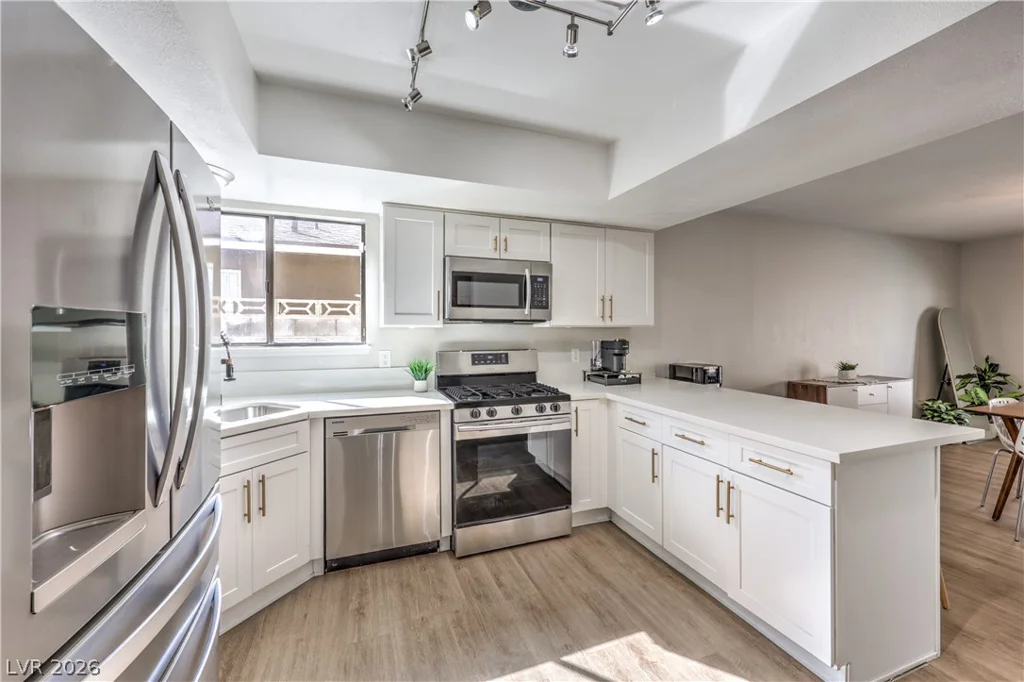1108 Pagosa, Las Vegas, NV 89128