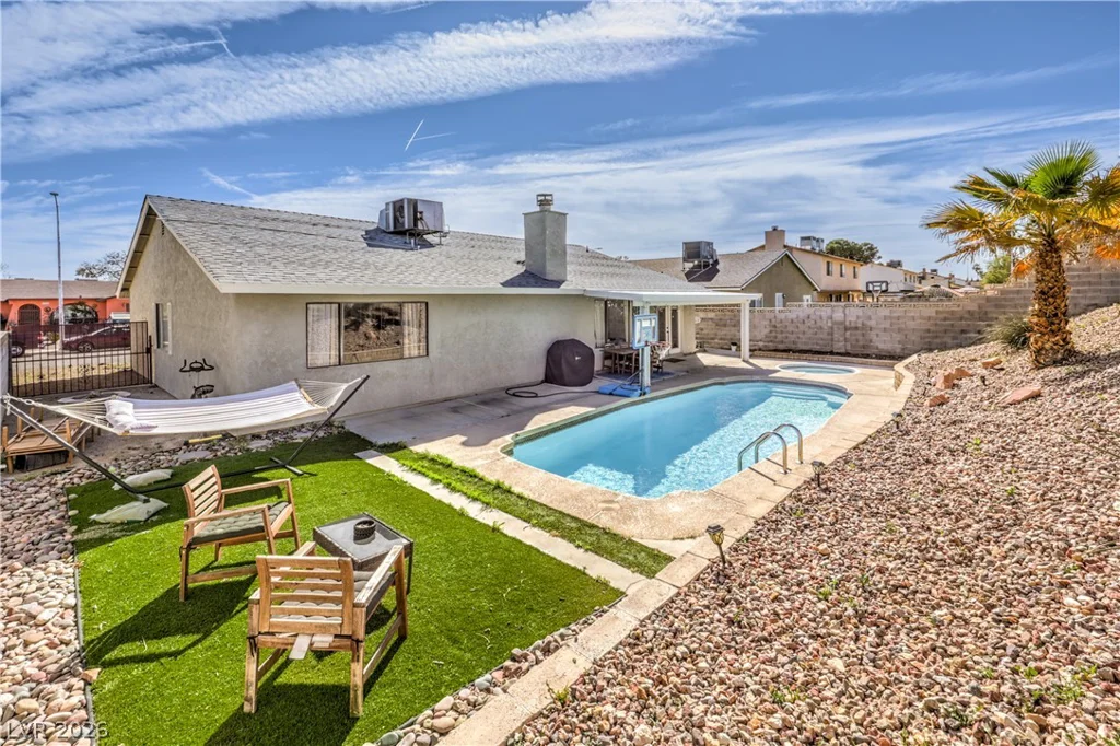 1108 Pagosa, Las Vegas, NV 89128