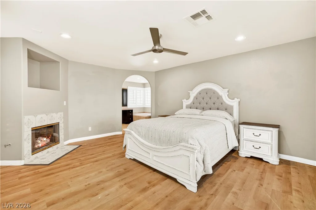 1135 Calico Ridge, Henderson, NV 89011