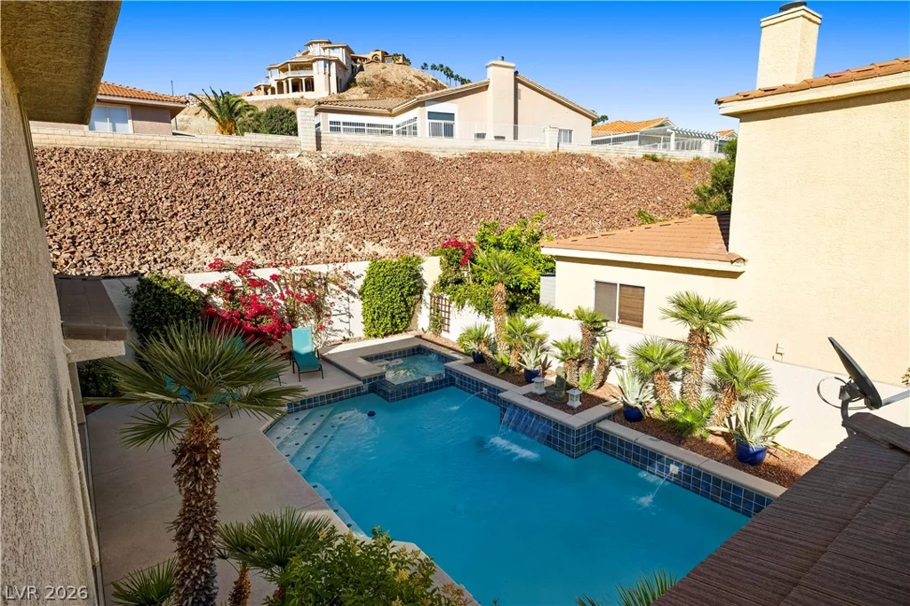 1135 Calico Ridge, Henderson, NV 89011